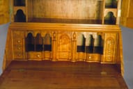 traditional american secretary desk